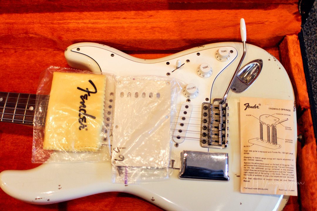 Fender Custom Shop '69 Relic'd Stratocaster 02' - Vintage White