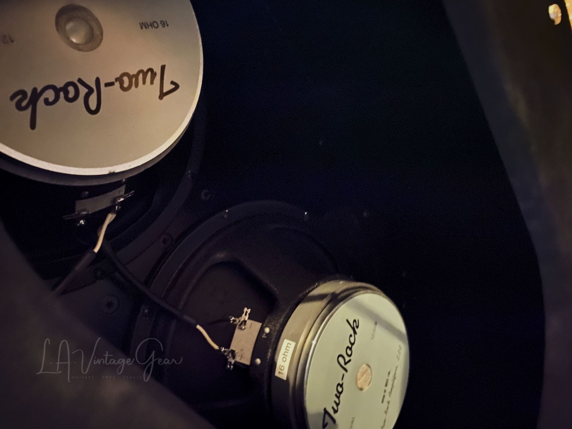 (PreOrder) Two Rock TS1 Guitar Amplifier Head & 2x12 Vertical Speaker