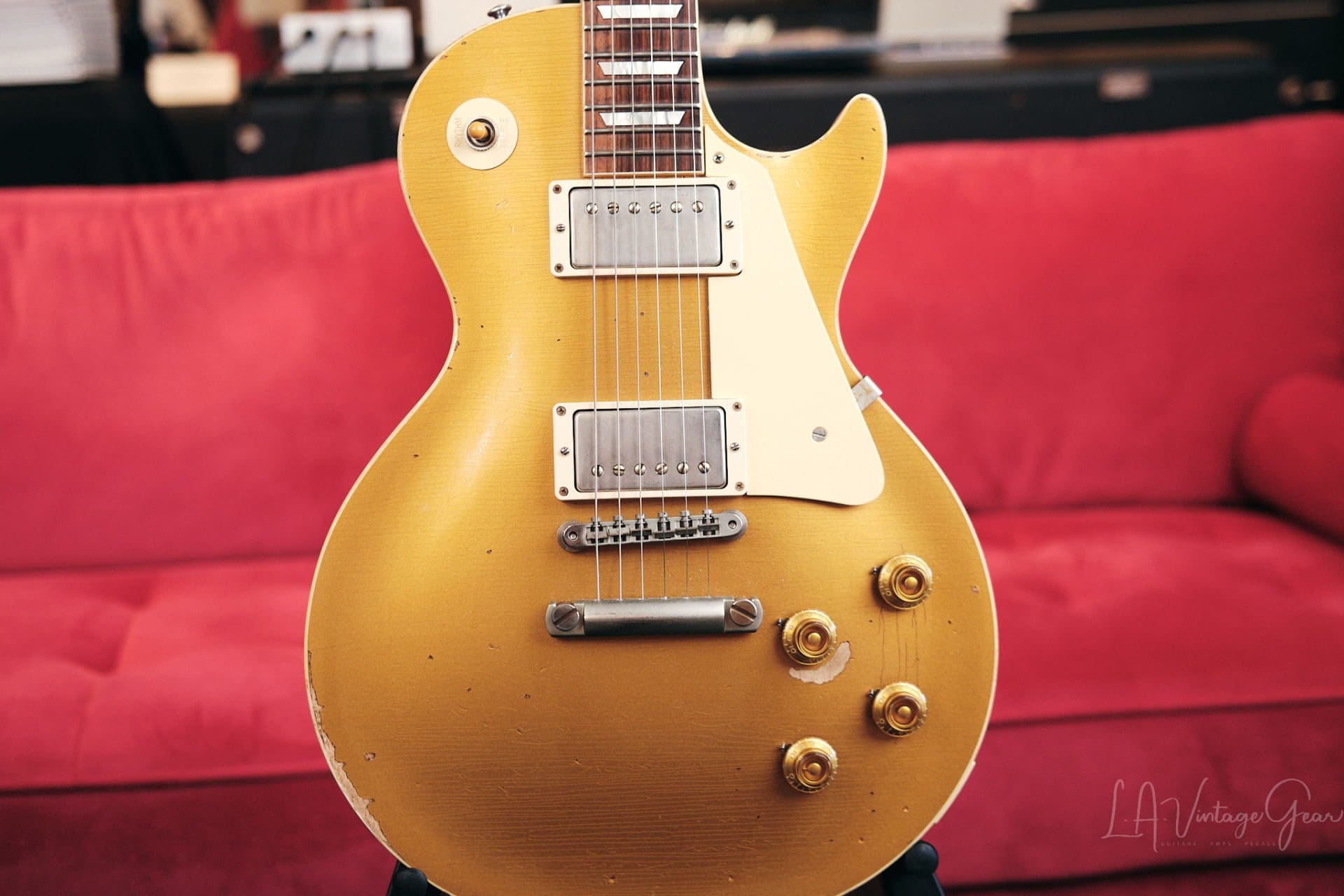 Scrupulous øverst Ubarmhjertig Gibson '57 Reissue Les Paul Gold Top (2017) - 60th Anniversary 'Heavy  Relic' • LA Vintage Gear