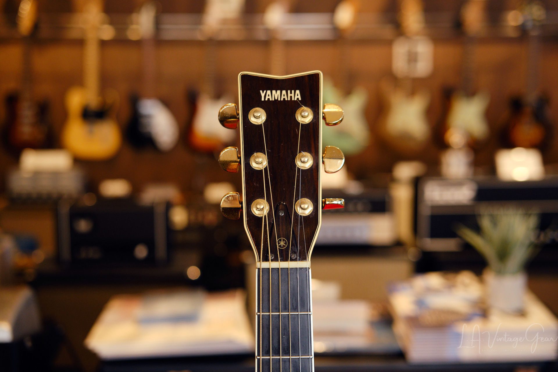 Yamaha 1980's L10 Acoustic Guitar - Natural Finish with G&G Hardshell Case