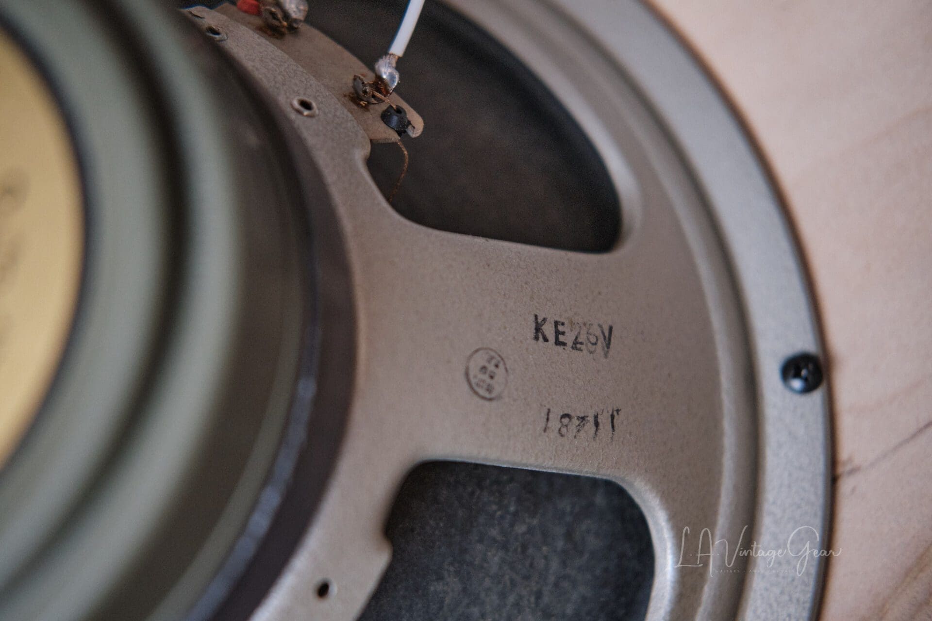 Kerry Wright Tribute Series 4 x 12 Guitar Speaker With Pre