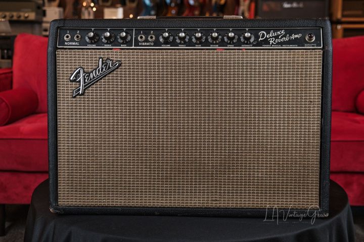 1966 Fender Deluxe Reverb 1x12 Combo - Classic Fender Tones! • LA